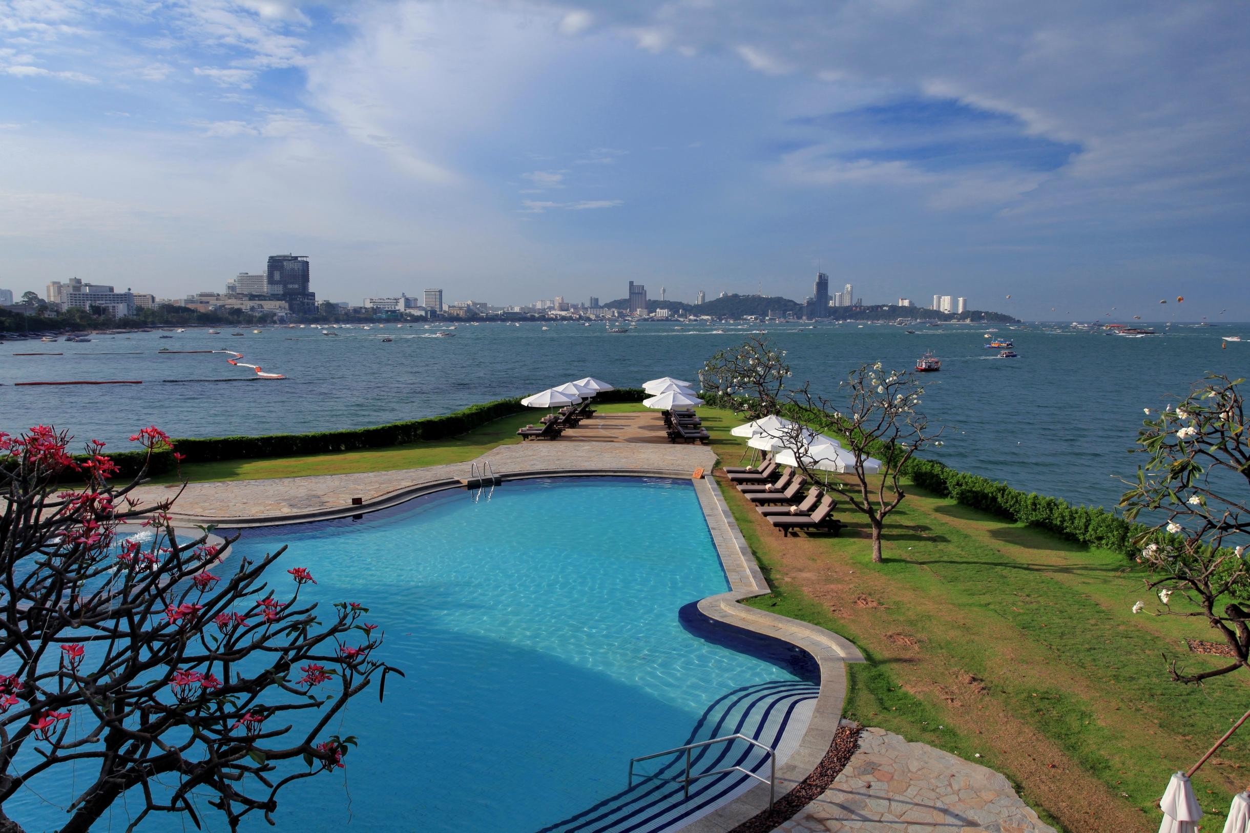 ОТЕЛЬ DUSIT THANI PATTAYA ПАТТАЙЯ 5* (Таиланд) - от 3018 UAH | NOCHI